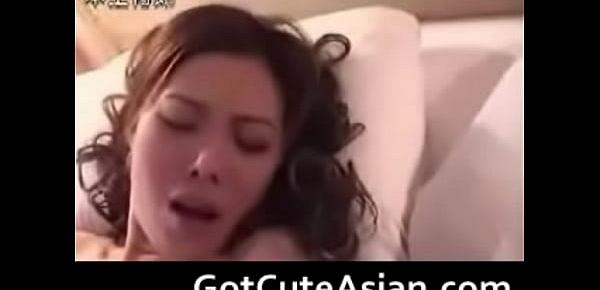  Sexy Chinese girlfriend blowjob and hard